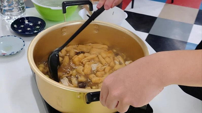 料理レク「具だくさんお味噌汁」